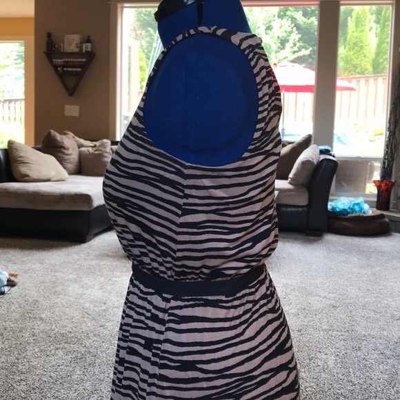 Tan and black zebra print dress loft size small - Picture 3 of 7